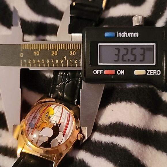 Vintage Warner Brothers Sylvester & Tweety Black & Gold Watch Wristwatch Analog - Picture 10 of 10